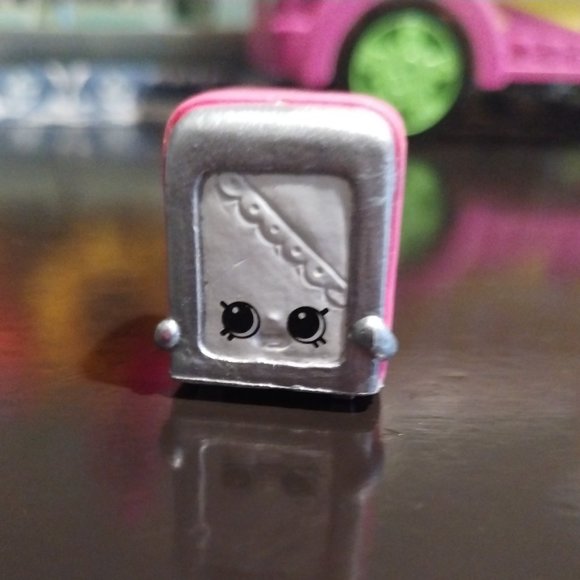 Ice Cream Shopkins set! - Picture 5 of 12